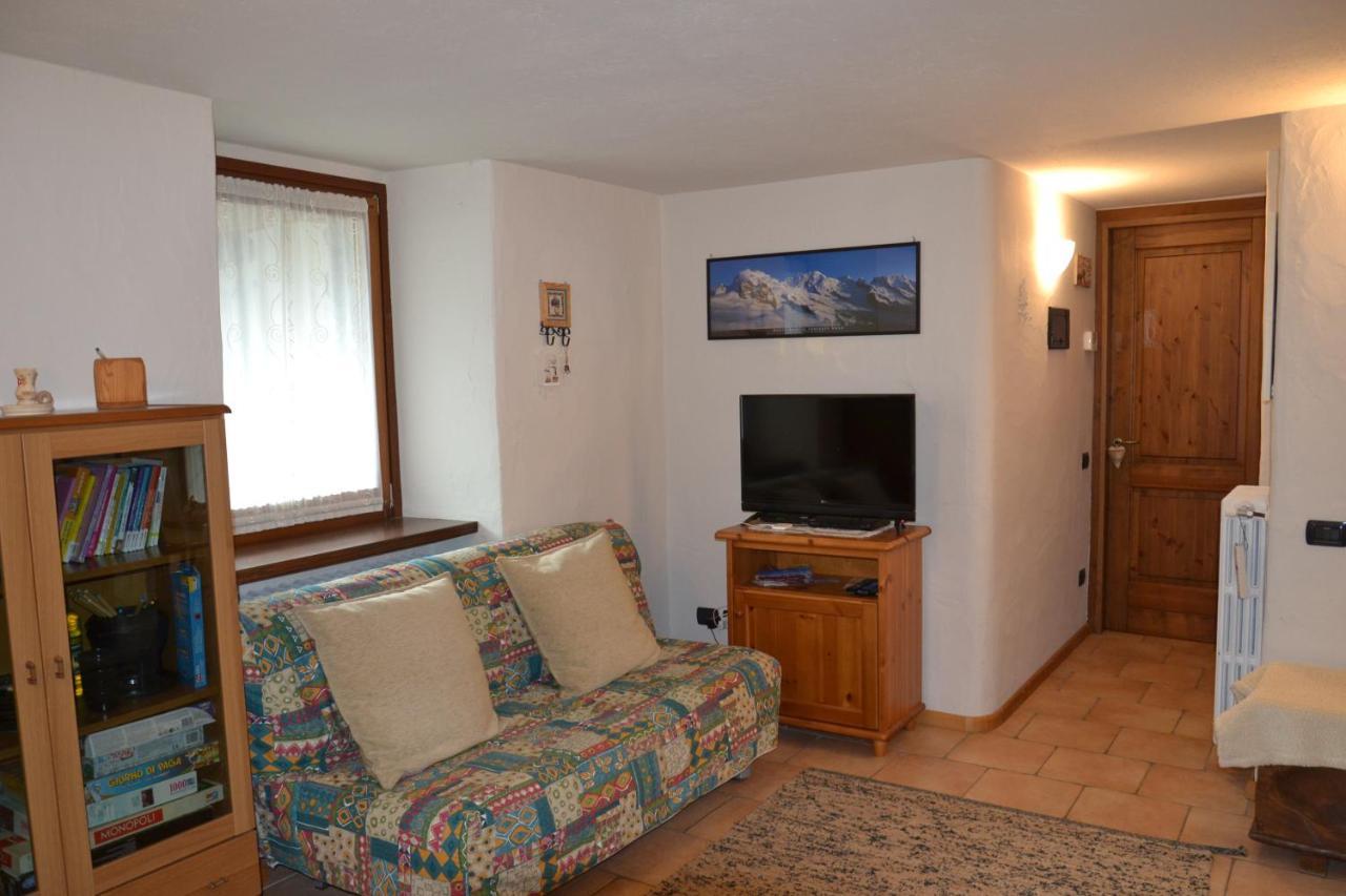 Alle Pendici Del Monte Rosa 샴폴루크 외부 사진